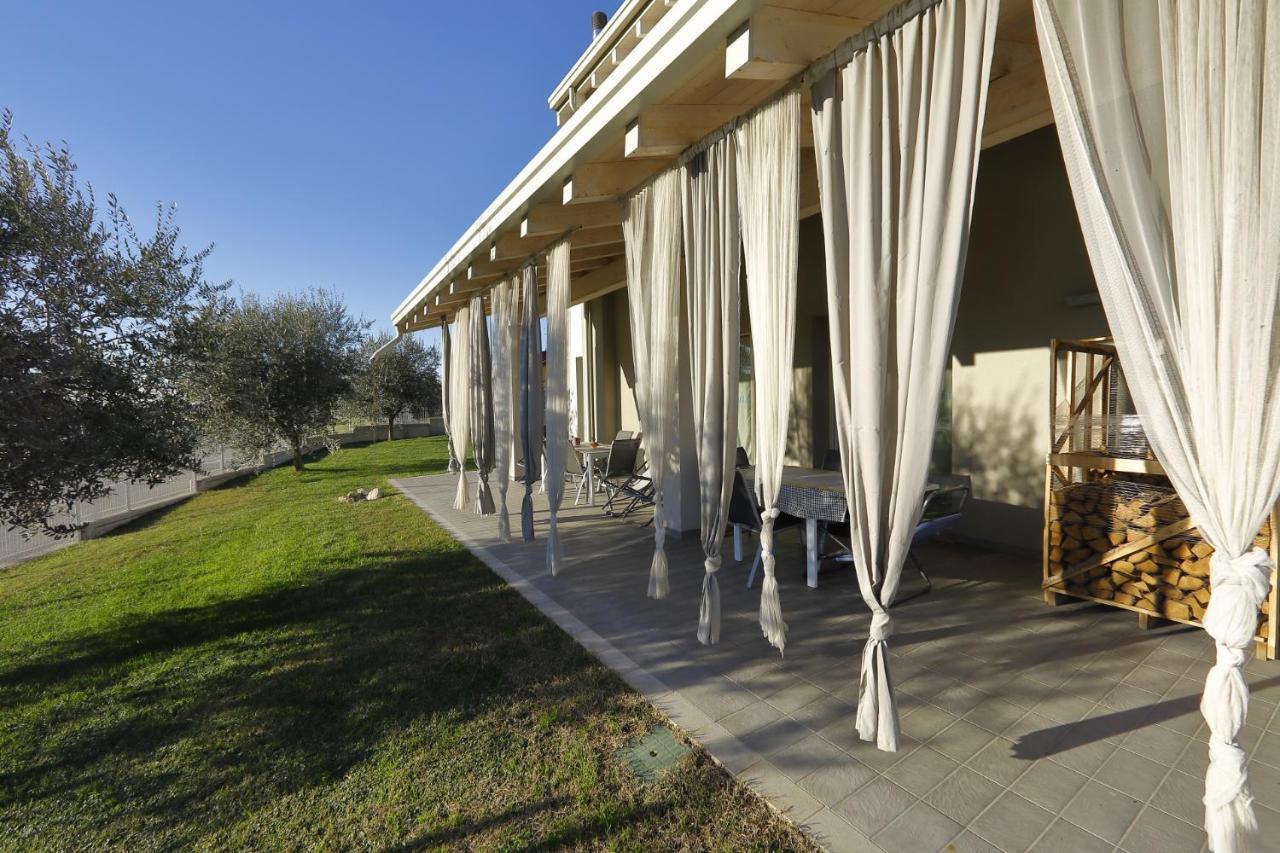 Nuovo Laghetto Del Frassino Hotel Пескиера дел Гарда Екстериор снимка